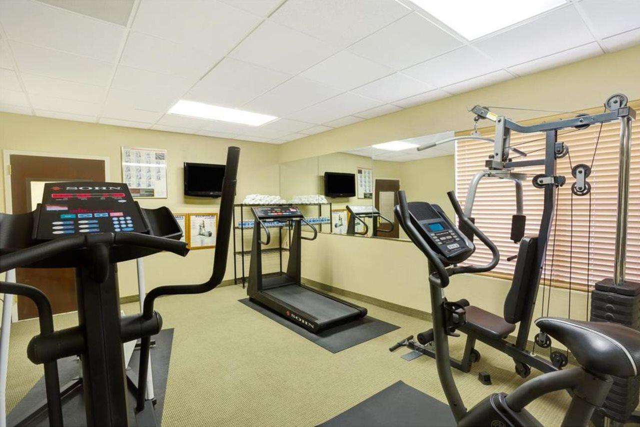 Wingate By Wyndham Raleigh Durham / Airport Otel Dış mekan fotoğraf