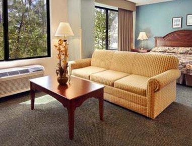 Wingate By Wyndham Raleigh Durham / Airport Otel Dış mekan fotoğraf